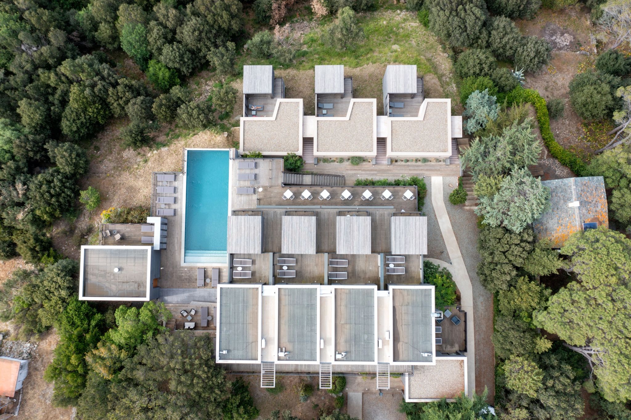 L'hôtel Tomino vu du ciel dans la Cap Corse